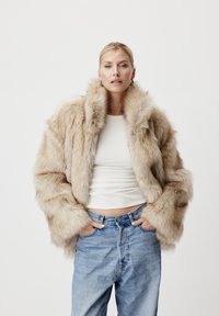 LeGer by Lena Gercke FERGIE JACKET - Kort kåpe / frakk - greige