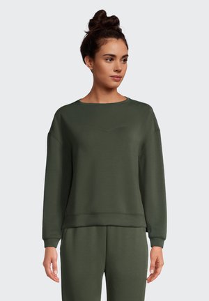 Olivengrüner Sweatshirt mit rundem Ausschnitt, fallenden Schultern und gerippten Bündchen. Verfügt über eine subtile Nahtdetail an der Vorderseite und eine glatte Textur.