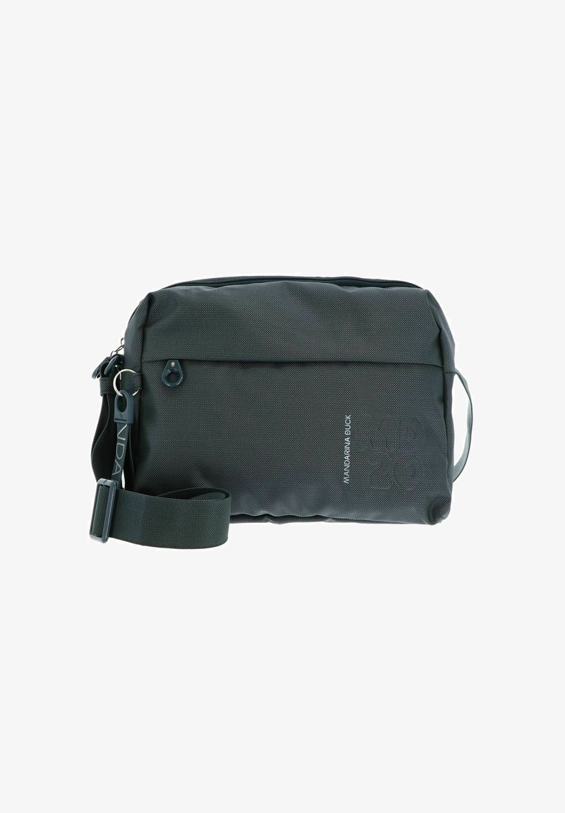 Borsa a tracolla nera in tessuto con superficie testurizzata, tracolla regolabile, compartimento con zip e branding discreto sul davanti.