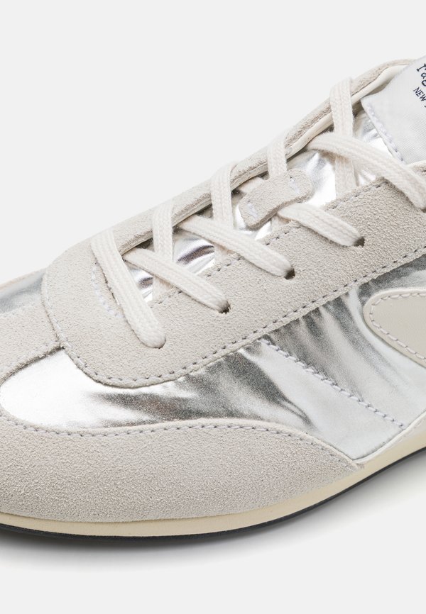 RETRO RUNNER SLIM - Trainers - silver4