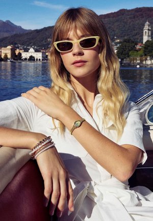 Timex, Watch - gold-coloured