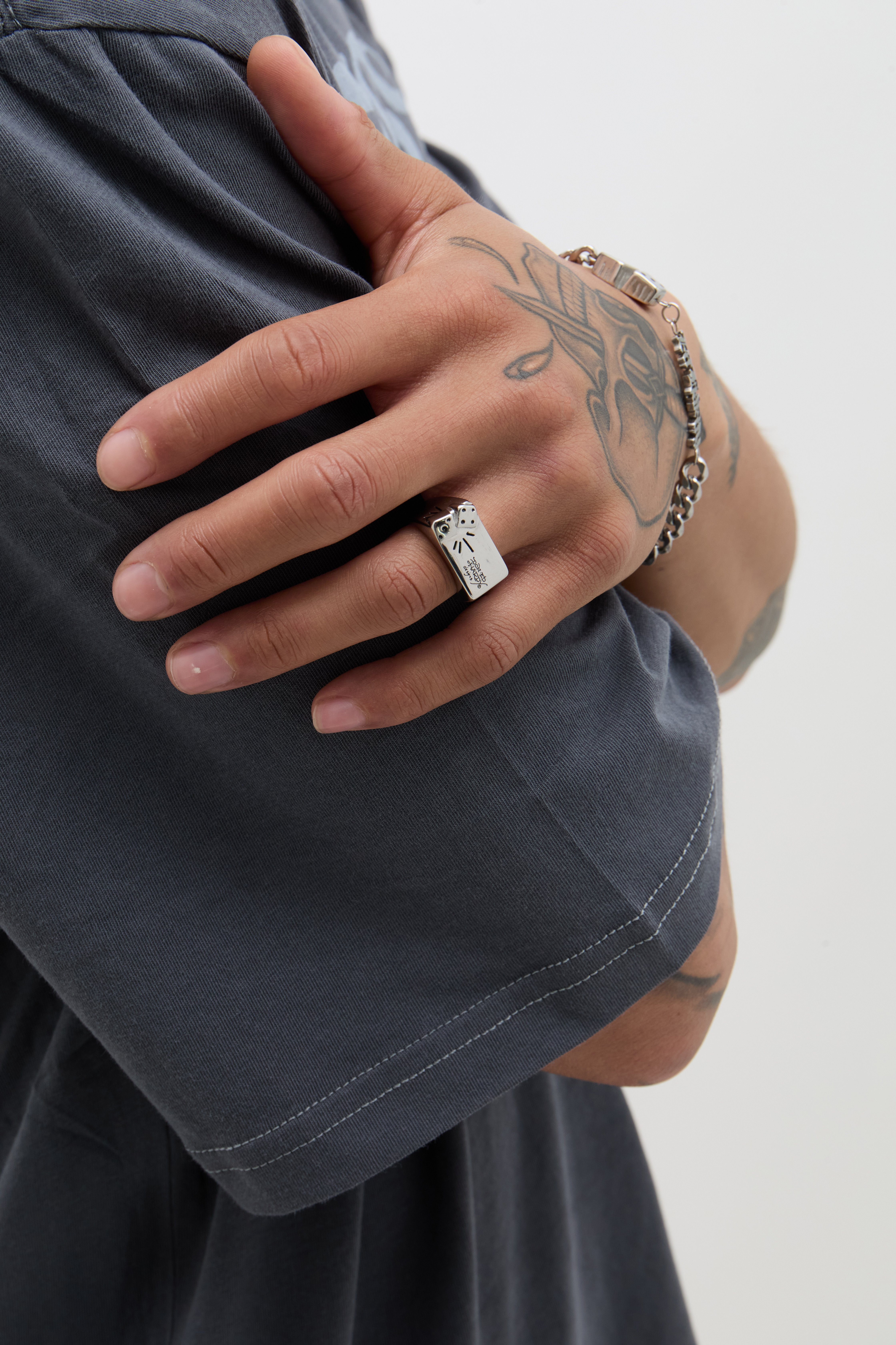 Ed Hardy DON LOGO ID STYLE BANDリング Ed Hardy DON LOGO ID STYLE BAND - Ring - silver-coloured