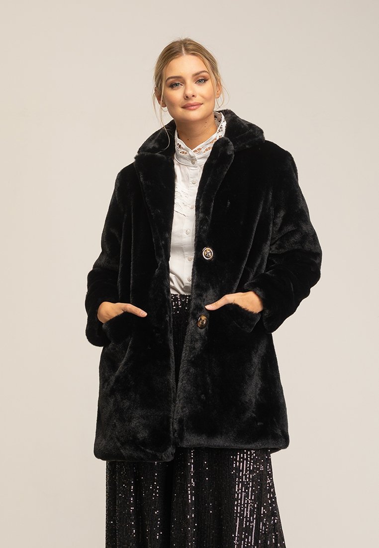 Tantra Wintermantel zwart