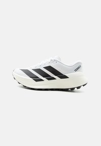 Δεν επιλέχθηκε, footwear white/core black