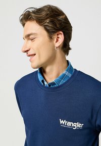 Wrangler CREWNECK SWEATSHIRT - Felpa - navy