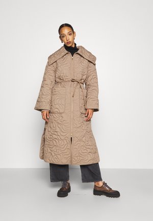 TIAMUS - Manteau classique - clay