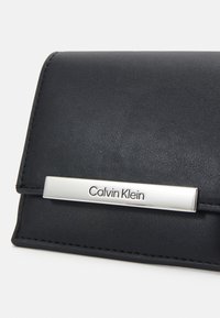 Calvin Klein - Portfel