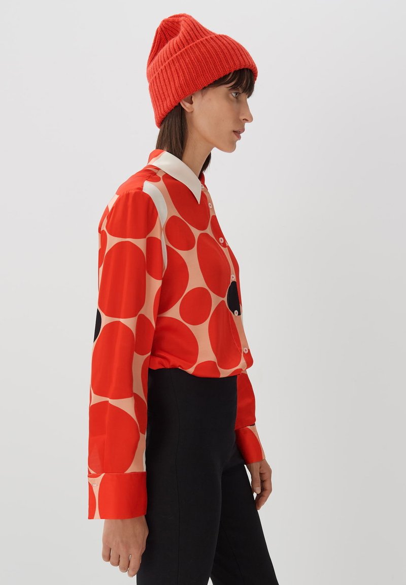 someday. BEKY SOFT - Muts - cherry red