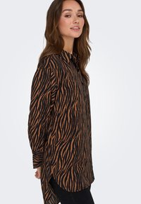 JDY JDYBARBARA LONG - Camicia - black