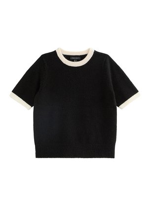 Sweter z krótkim rękawem w kolorze czarnym, wykonany z miękkiego materiału. Posiada okrągły beżowy prążkowany dekolt oraz prążkowane beżowe wykończenia na rękawach.