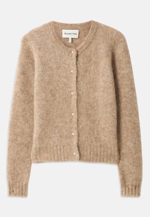 Beige cardigan van zacht, gestructureerd stof met een ronde halslijn, knoopsluiting met kleine parelaccenten, en geribbelde zoom.