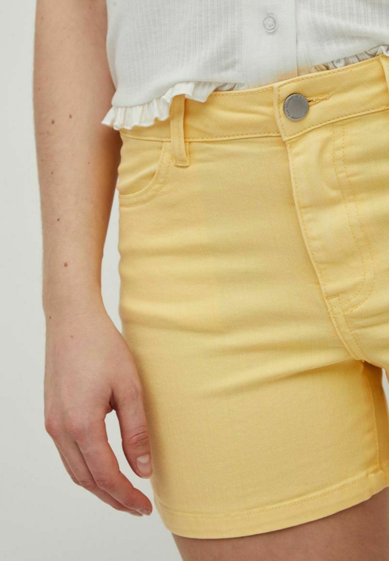 Damen Kleider | Vila Jeans Shorts golden haze/hellgelb - OP22699 Damen Kleider | Vila Jeans Shorts golden haze/hellgelb - OP22699