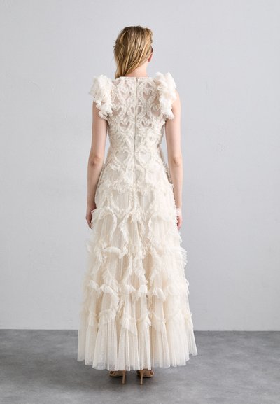 Needle & Thread AMORETTE V NECK GOWN - Occasion wear - cream