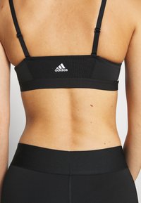 adidas Performance BRA - Stanik sportowy z lekkim wsparciem