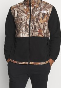 The North Face Kurtka z polaru