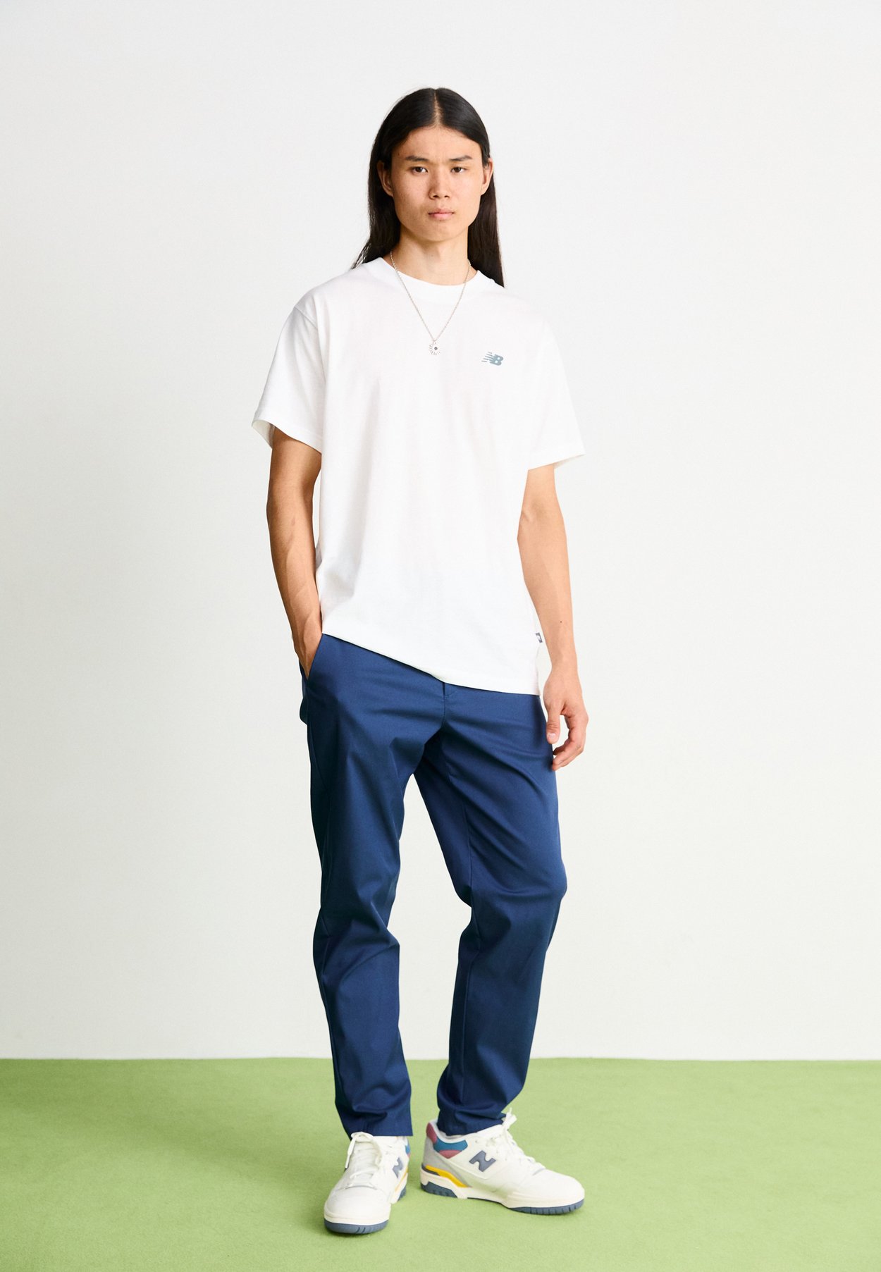 ATHLETICS STANDARD TAPERED PANT 30"
