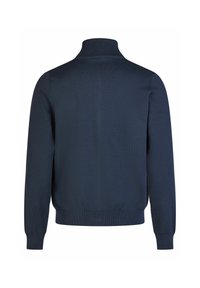 Marineblauw gebreid sweater met een hoge kraag, geribde manchetten en zoom. Glad textuur en aansluitende silhouette, met subtiele stikdetails.