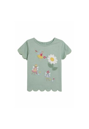 Lichtgroen T-shirt met korte mouwen, voorzien van een scalloped zoom en geborduurde feeënontwerpen, met bloemen en vlinders in levendige kleuren.