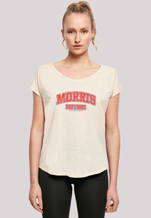 Light beige t-shirt in a relaxed fit, featuring a red graphic reading "MORRIS MOTORS." Short sleeves and rounded hem with soft texture.