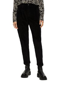 s.Oliver REGULAR BUNDFALTEN - Broek - schwarz