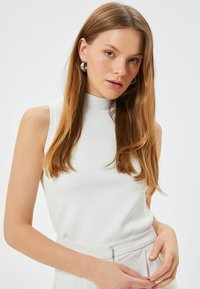 Koton HIGH NECK  - Linne - white