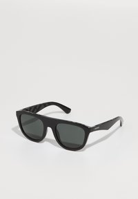 Selecionado, black