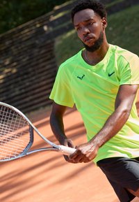 Nike Performance RAFA CHALLENGER - Sportiniai marškinėliai trumpomis rankovėmis - volt geode teal