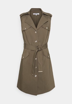 Sleeveless khaki trench dress with lapel collar, button front, four flap pockets, and a waist tie belt.