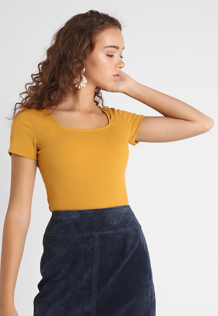 Damen T-Shirts | Glamorous SQUARE NECK BODY 2 PACK T-Shirt basic white/yellow/weiß - EU63233 Damen T-Shirts | Glamorous SQUARE NECK BODY 2 PACK T-Shirt basic white/yellow/weiß - EU63233
