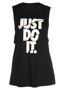 Sort ærmeløs t-shirt i blødt stof med fed hvid tekst "JUST DO IT" i varierende størrelser og stilarter, med udskårne detaljer.