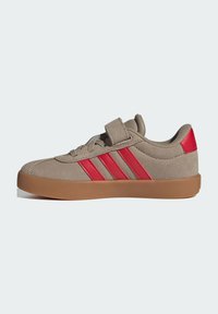 adidas Sportswear VL COURT 3.0 - Obuv pre bábätká - blanch cargo   pure ruby   gold metallic