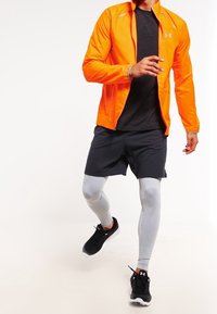 Under Armour Löparjacka - orange