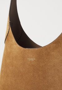 COACH BROOKLYN - Kézitáska - cedar