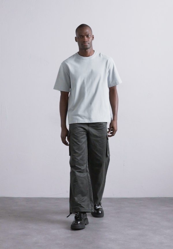 VOID - Cargo trousers4