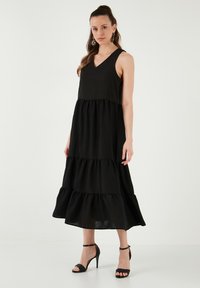 LELA REGULAR FIT - Dnevna haljina - black
