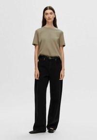 Selected Femme SLFESSENTIAL BOXY TEE - T-shirts basic - greige