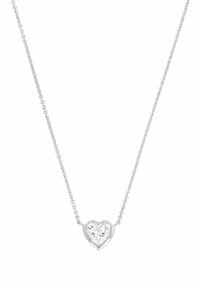 Söljkedja med ett hjärtformat hänge som har en central klar ädelsten, med en polerad, reflekterande yta.