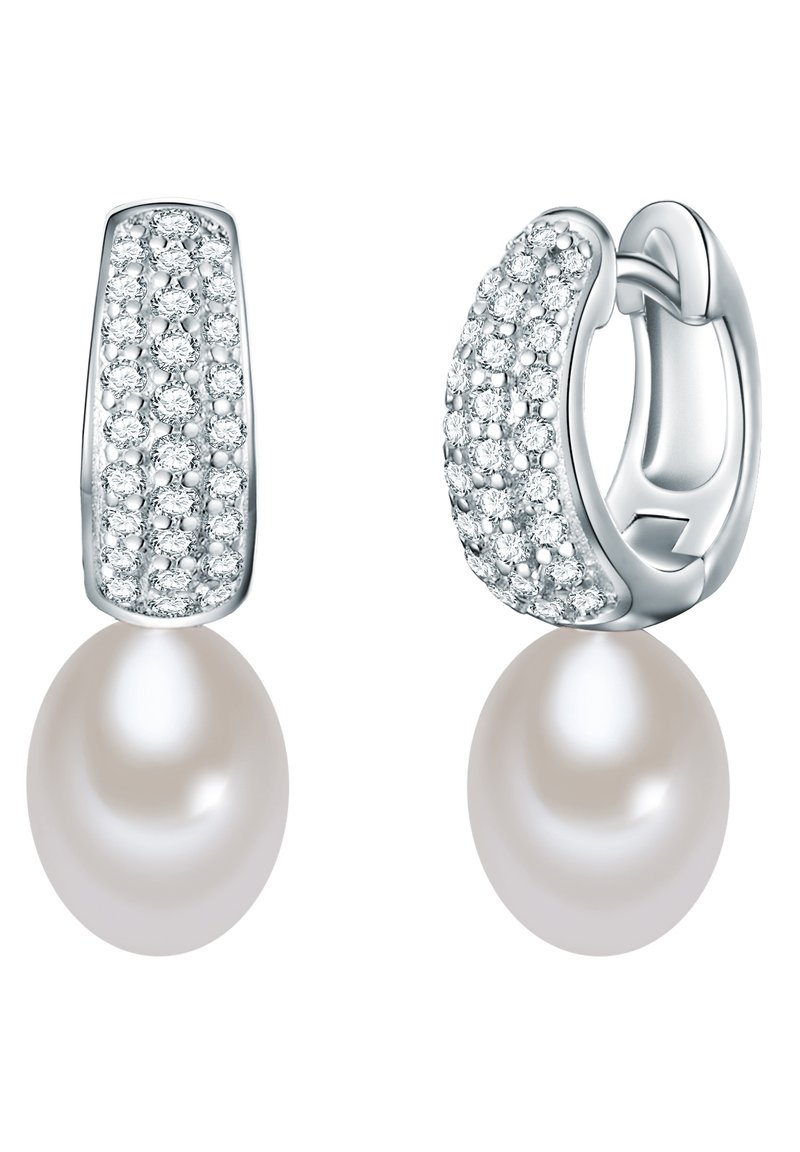 Sudraba riņķveida auskariem ir pave dimanta augšdaļa un viena balta pērle kā karāns. Dizains apvieno mirdzumu ar klasisko eleganci.