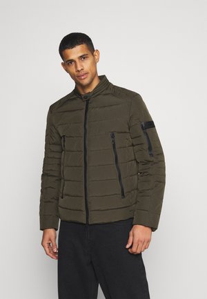 REGULAR FIT IN - Chaqueta de entretiempo - verde