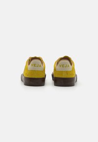Veja CAMPO BOLD - Trainers - green/yellow