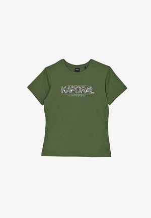 Olivově zelené bavlněné tričko s krátkým rukávem, kulatým výstřihem a potištěným logem "KAPORAL DAYDREAM BELIEVER" v bílé barvě.