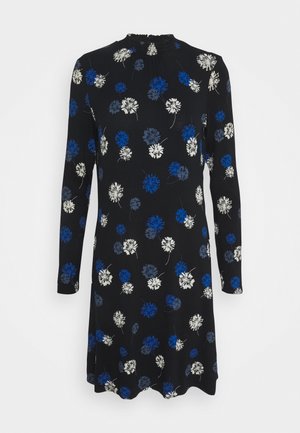 Czarna sukienka o długich rękawach z niebiesko-białym kwiatowym wzorem. Posiada zdobioną dekolt i rozszerzający się krój, wykonana z miękkiego, lekkiego materiału.