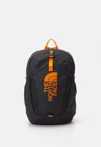 Neselectat, asphalt grey/cone orange