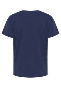 T-shirt in cotone blu navy con maniche corte, collo rotondo e vestibilità comoda. Tessuto liscio e senza motivi o dettagli visibili.