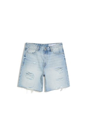 Svetlo modri denim kratke hlače z raztrganimi robovi in obrabljenimi robovi, z žepi spredaj in zadaj ter z zapiranjem na gumbe.