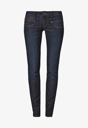 Jeans skinny in denim blu scuro. Caratteristiche includono un cintura a vita media, tasche frontali e cuciture a contrasto. Texture liscia con minima usura.