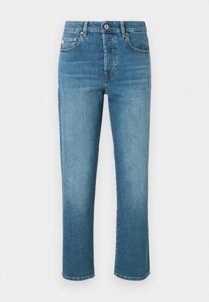 Blå jeans med raka ben, knapp- och blixtlåsförslutning, fickor fram och bak samt ljusblekta partier på lår och knän.