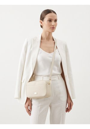 Marc Ellis, MARC ELLIS SHOULDER BAG - Sac bandoulière - beige