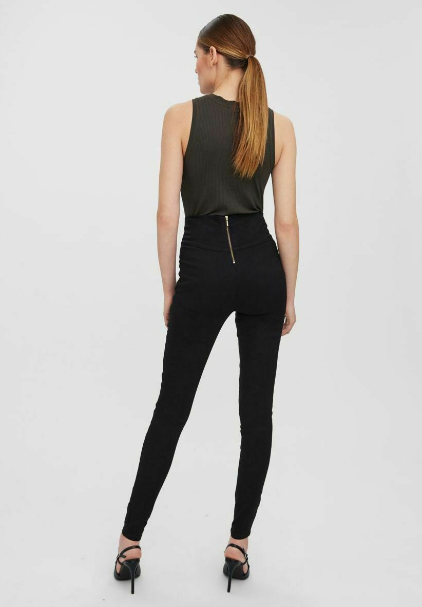 Vero Moda Jeggings - black/zwart 