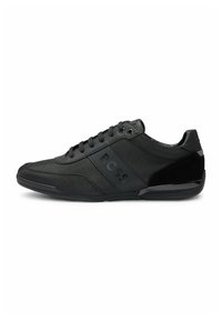 Trainers - black one